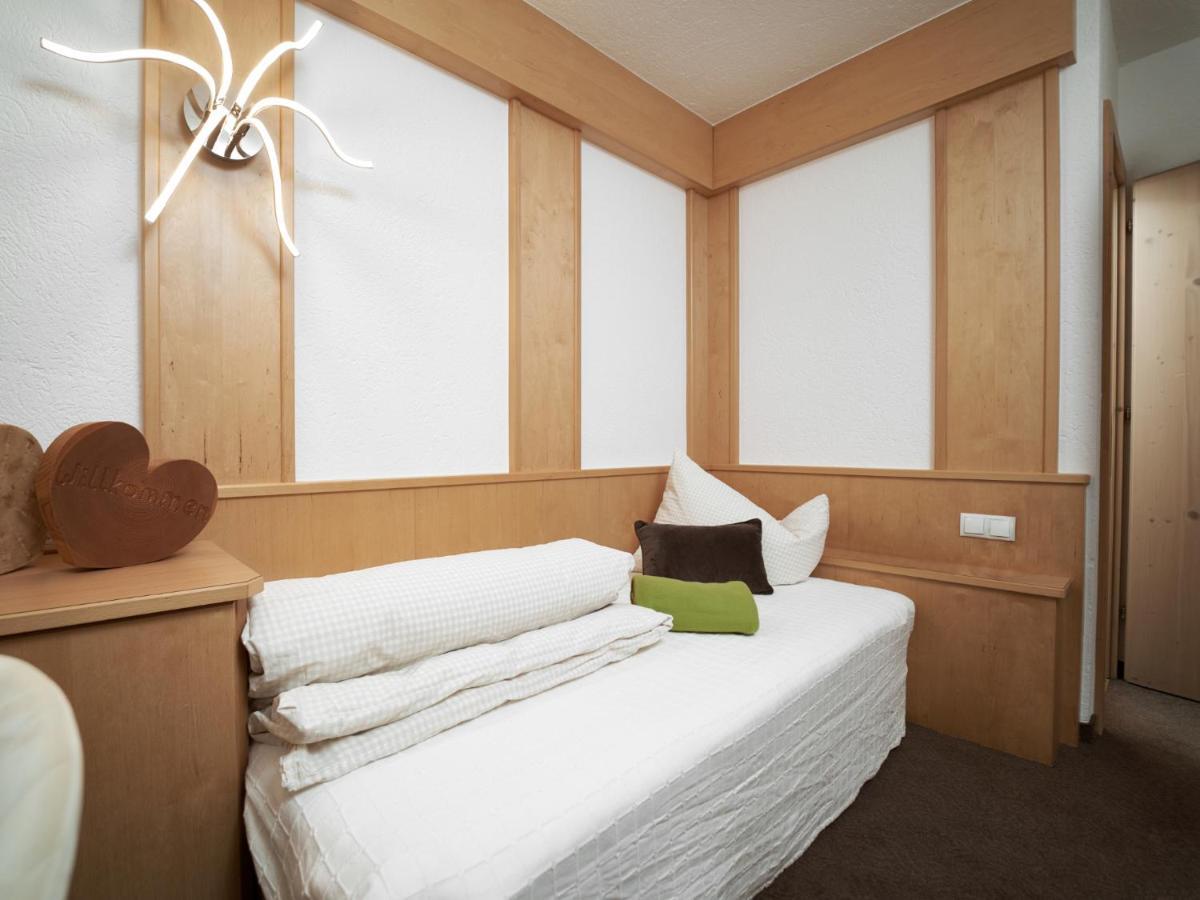 Hotel Felsenstueberl Sölden Kültér fotó