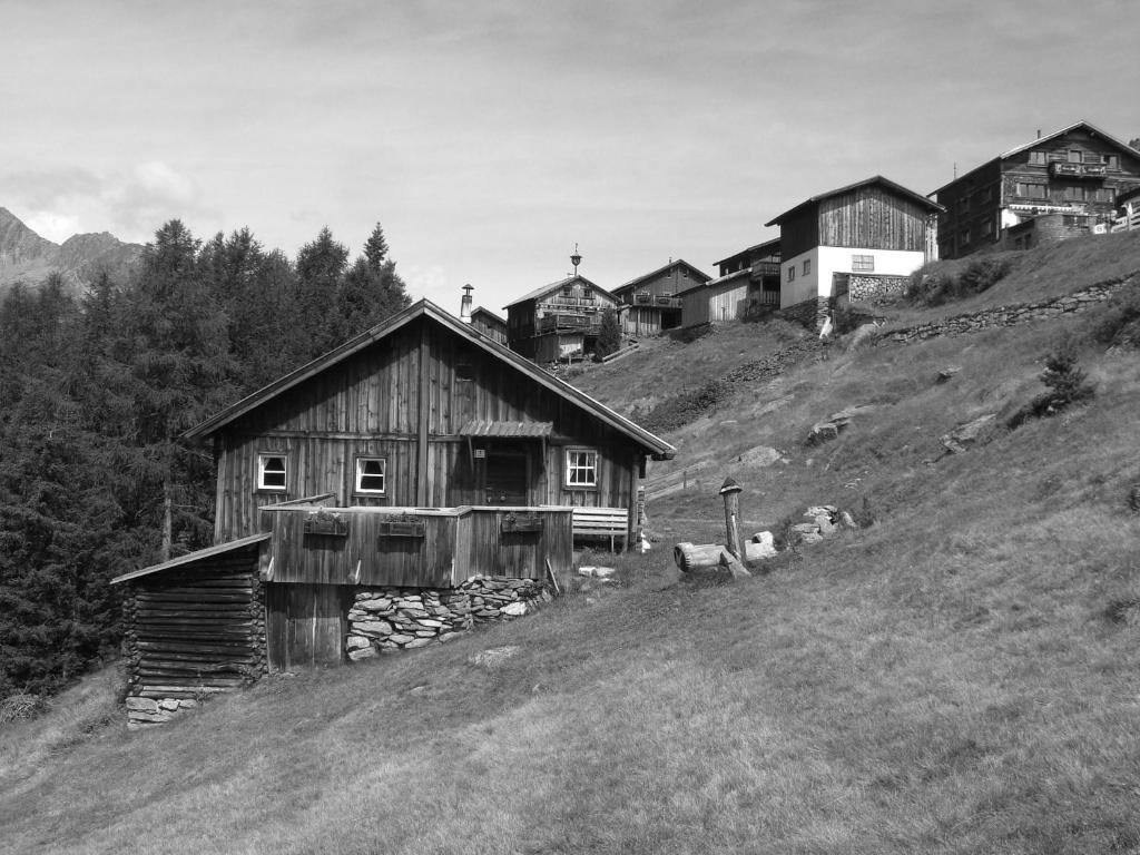Hotel Felsenstueberl Sölden Kültér fotó