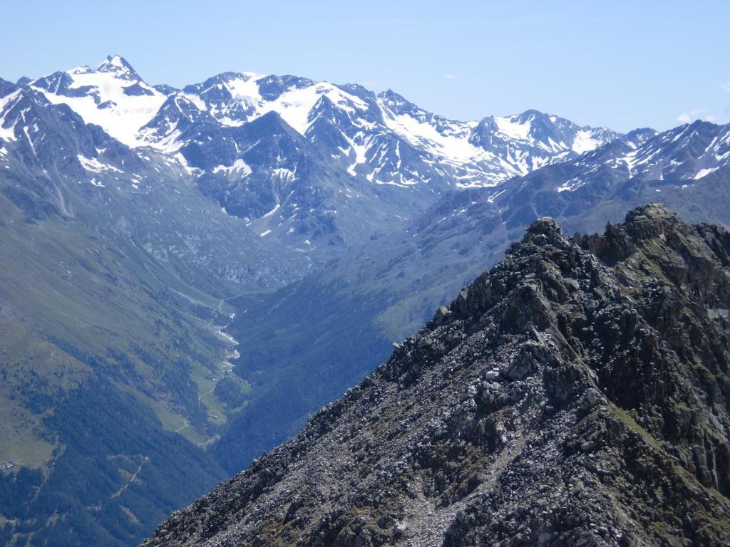 Hotel Felsenstueberl Sölden Kültér fotó