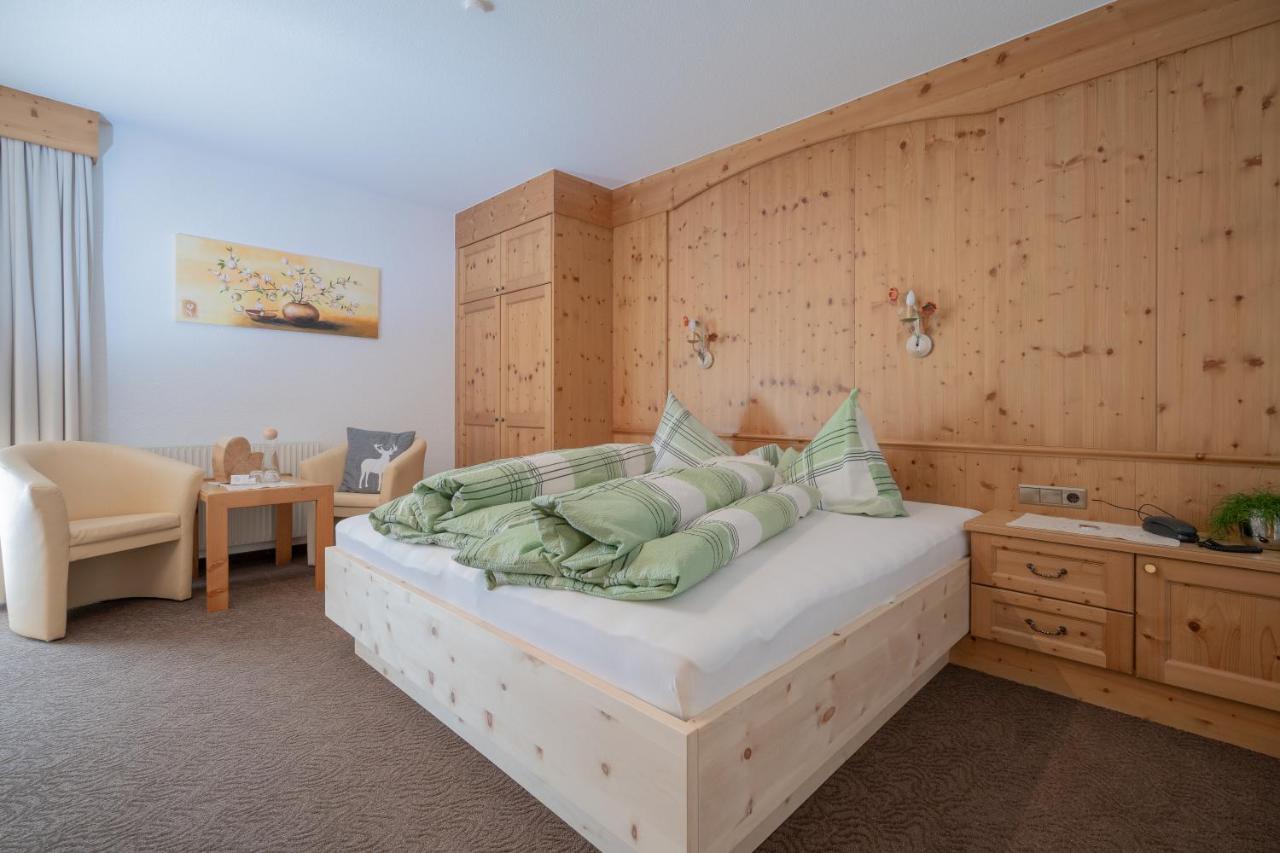 Hotel Felsenstueberl Sölden Kültér fotó
